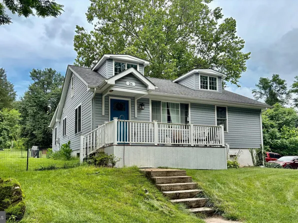 26 Pineview Ave, Mohnton, PA 19540