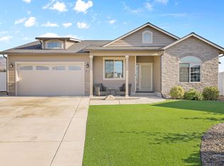 268 Oak Crest Way, Medford, OR