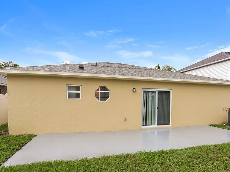 6922 Waterbrook Ct — Photo 15