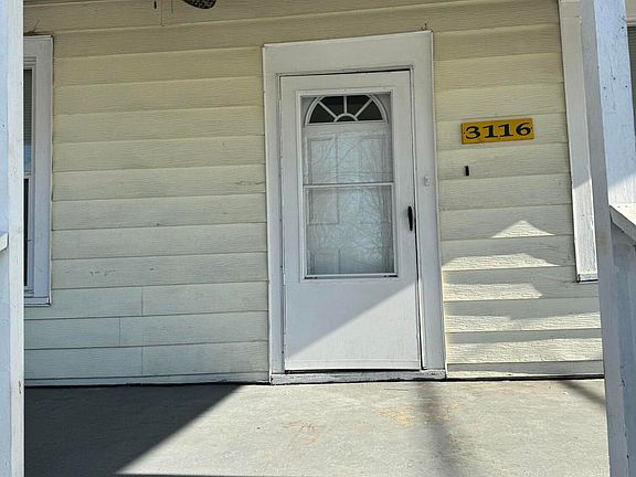 3rd image of 3116 6th Ave