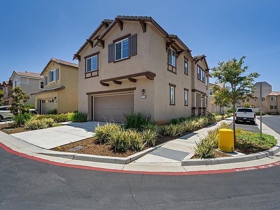 3rd image of 5474 Starlight Pl