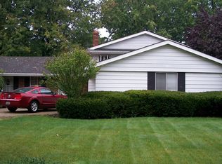 27383 Edgepark Blvd, North Olmsted, OH 44070