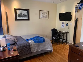 Rented by Living New York