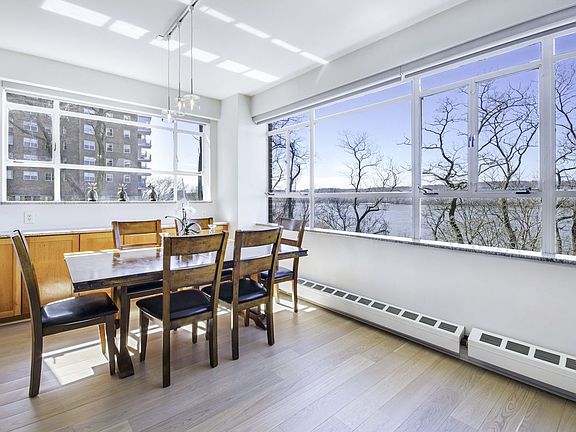 2nd image of 2727 Palisade Ave APT 3-H