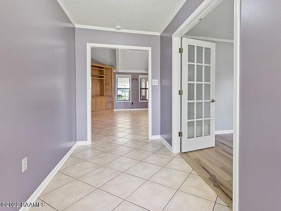 2nd image of 107 Thorn Dr #1