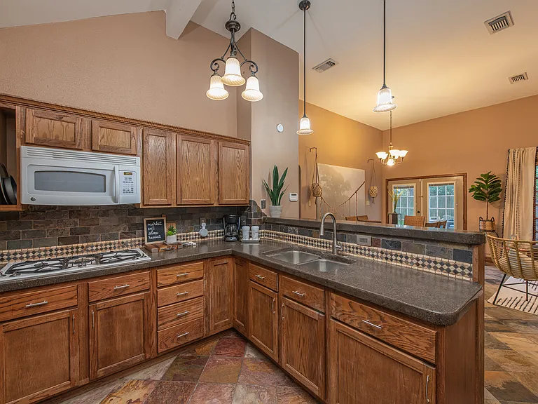 20415 Linden Tree Dr — Photo 39