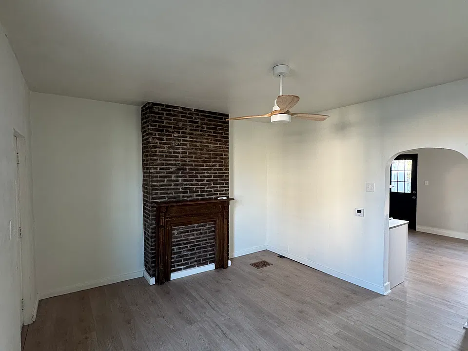550 Grove St #552