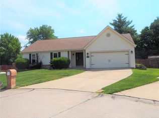 53 Bucks Ridge Ct, Saint Peters, MO 63304