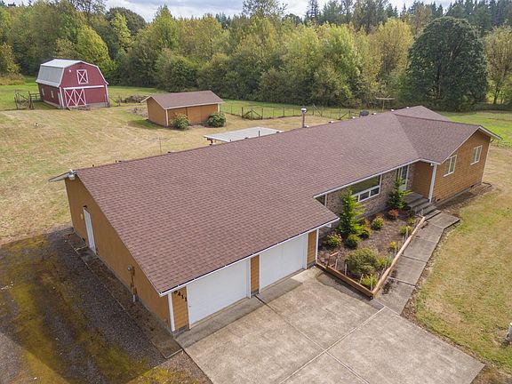 2nd image of 18411 NE 231st Way