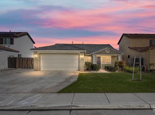6904 Trejo Dr, Bakersfield, CA 93313