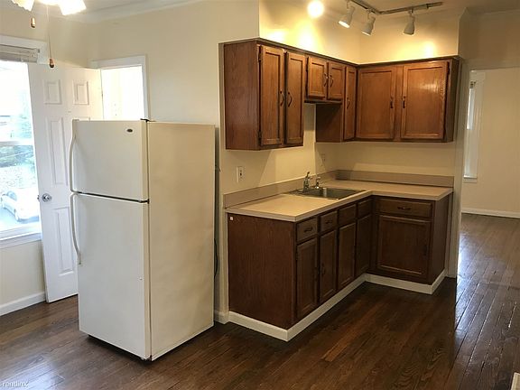 400C15DC-4410-4D56-8CA3-C2FB25017B87