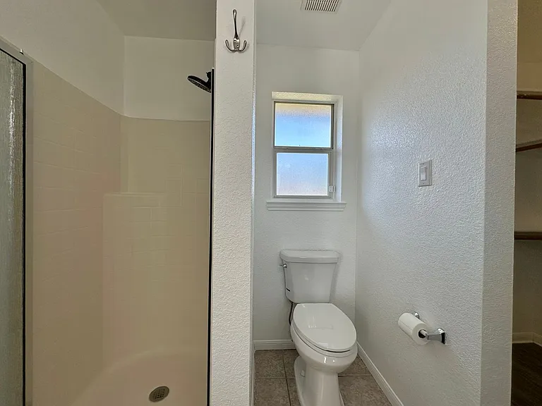 2703 Edgefield St — Photo 33