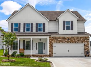 8930 Queensdale Ln, Knoxville, TN 37924