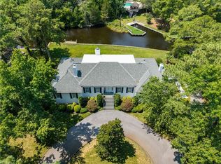 449 Discovery Rd, Virginia Beach, VA 23451