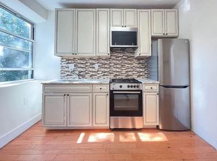 600 Sterling Pl #3A, Brooklyn, NY 11238