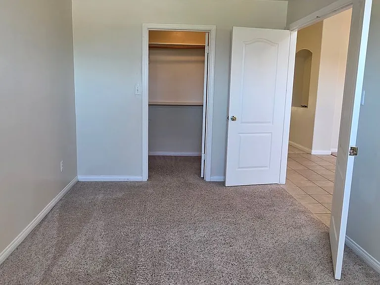 10104 Brookline Woods Dr — Photo 13