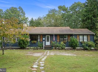 153 Navajo Trl, Medford Lakes, NJ 08055