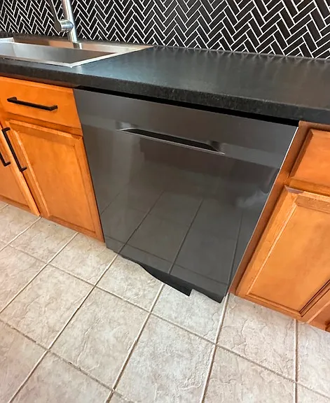 945 Forest View Way — Photo 9