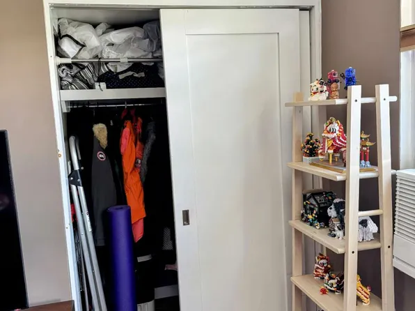 271 Bay 19th Street image 9 of 24