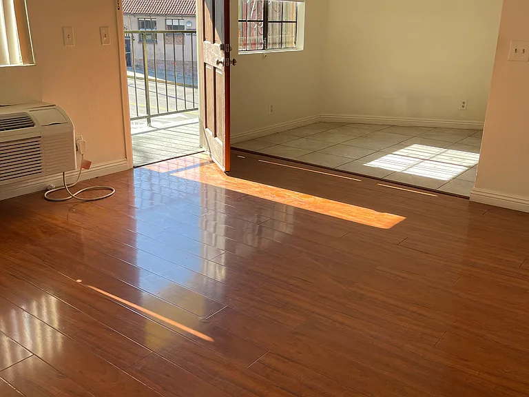 1285 Vin Scully Ave #1 — Photo 2