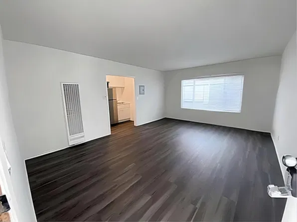 30 S Venice Blvd #4, Venice, CA 90291