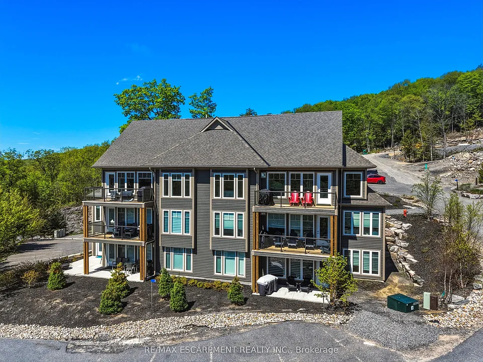2 Tree Tops Ln #301