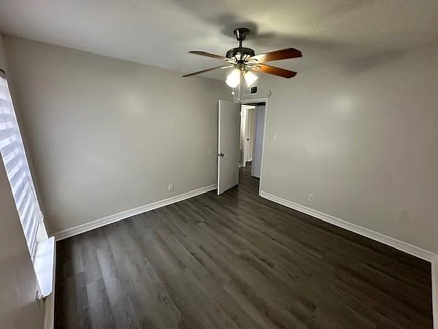 3400 Timmons Ln #24 — Photo 5