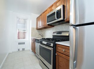 66-33 Yellowstone Blvd APT 2G, Forest Hills, NY 11375