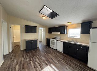 3301 Meadowlark Ln #152, Burton, MI 48519