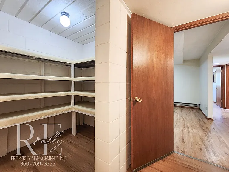 515 NW Heritage Ln — Photo 15