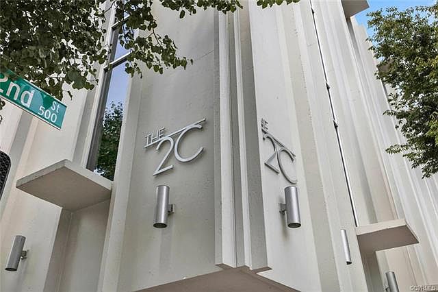 1st image of 112 W Clay #2C