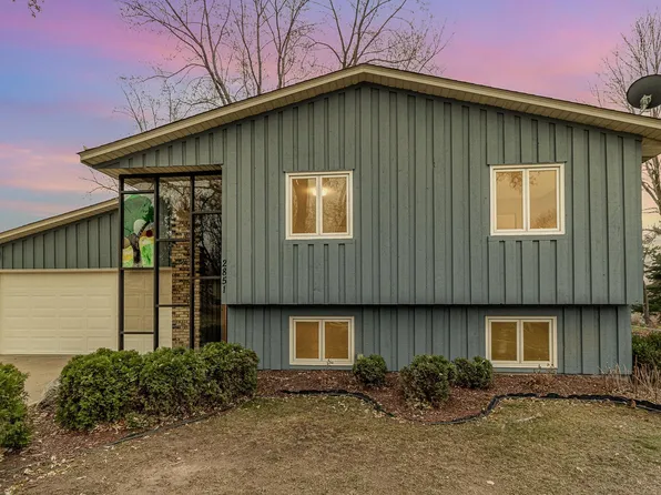 2851 Wildcrest Ln, Stillwater, MN 55082