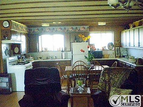 4th image of 2496 County Road 4725