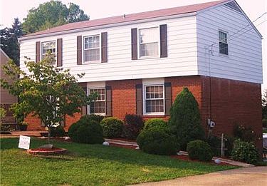 2nd image of 113 Woodbury Dr