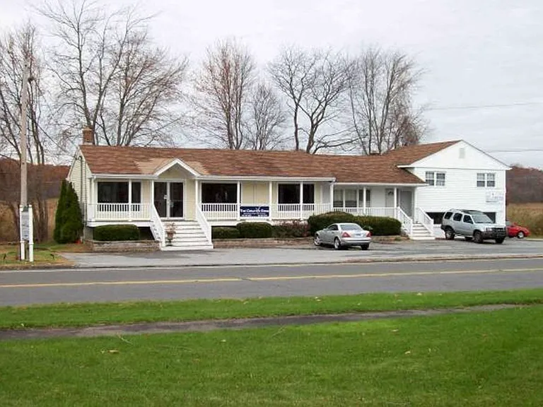 237 E Main St #D — Photo 6