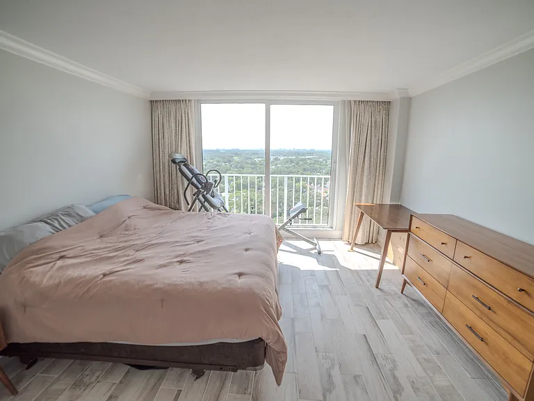 2611 Bayshore Blvd — Photo 20