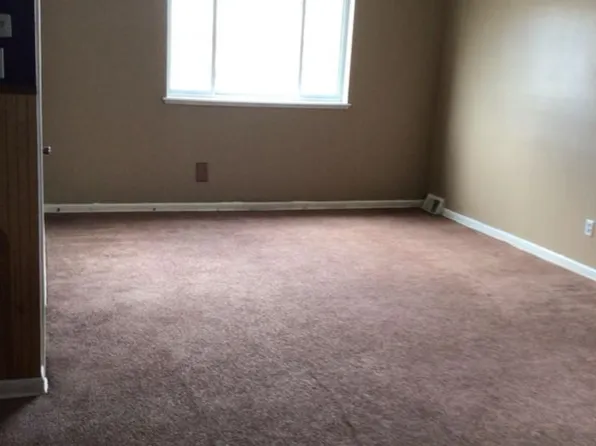 3302 Primrose Rd Floor 2, Philadelphia, PA 19114