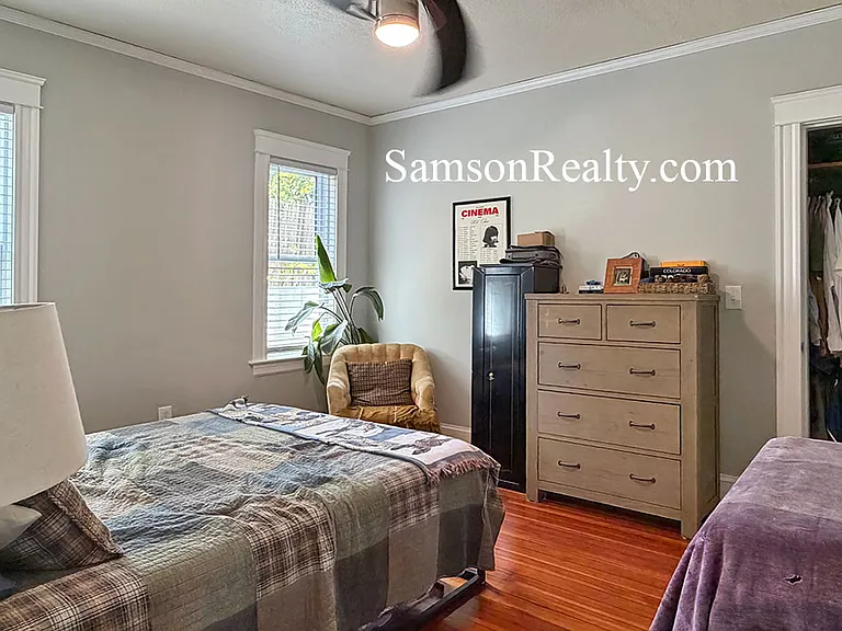 129 Abbott St #1 — Photo 2