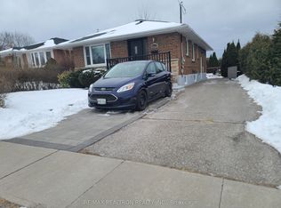 611 Newman Cres, Whitby, ON L1N 1M7