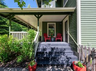 2030 Valleybrook Ln, Bellingham, WA 98229