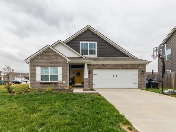 392 Tracewood Bnd, Greenfield, IN 46140