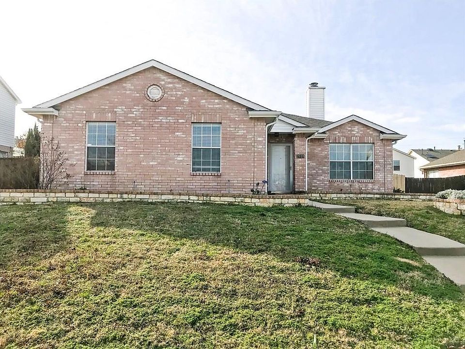 1st image of 2018 Topaz Dr