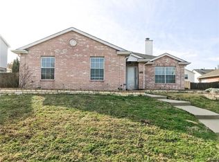 2018 Topaz Dr, Carrollton, TX 75010
