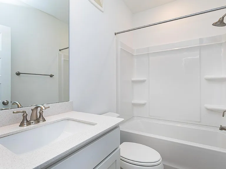 1204 S Person St #101 — Photo 17