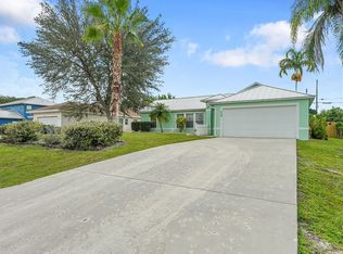 450 SW Dauphin Ave, Port Saint Lucie, FL 34953