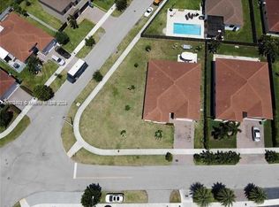 13545 SW 277th Ln, Homestead, FL 33032