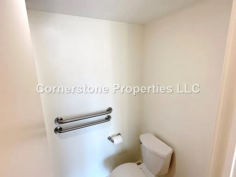 1621 Dole St #903 — Photo 18