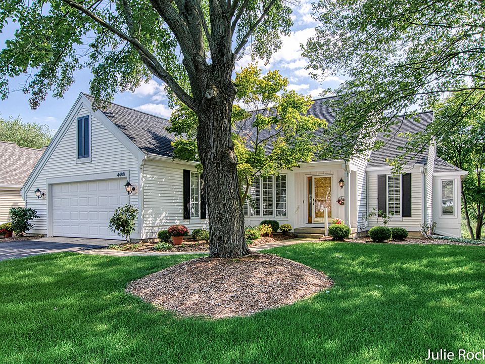 1st image of 4488 Thornberry Dr SE