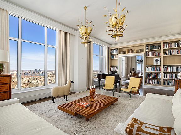 4th image of 30 Park Pl #Penthouse 77a