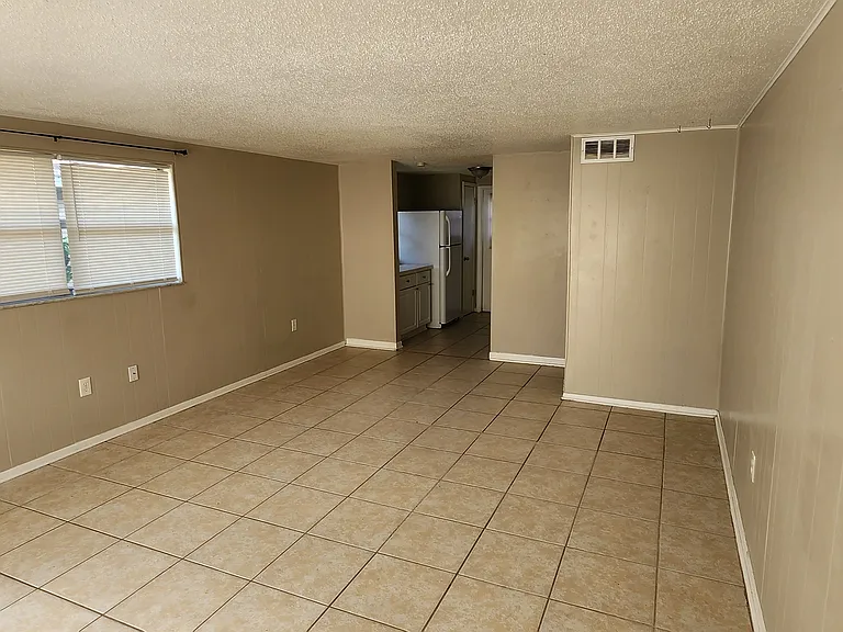 1508 Spitz Ct — Photo 1